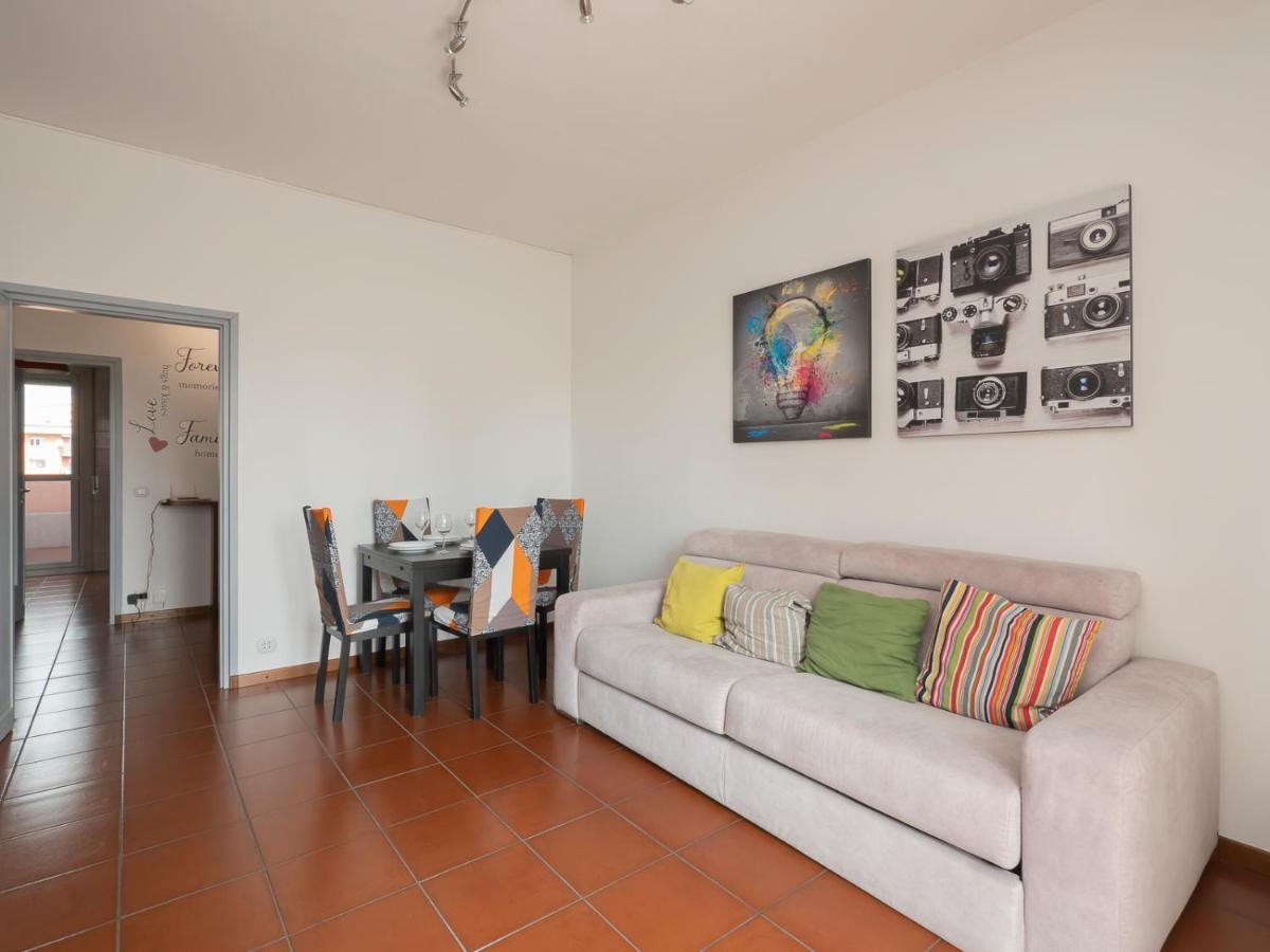 I Host Apartment - Appennini 53 Милан Экстерьер фото