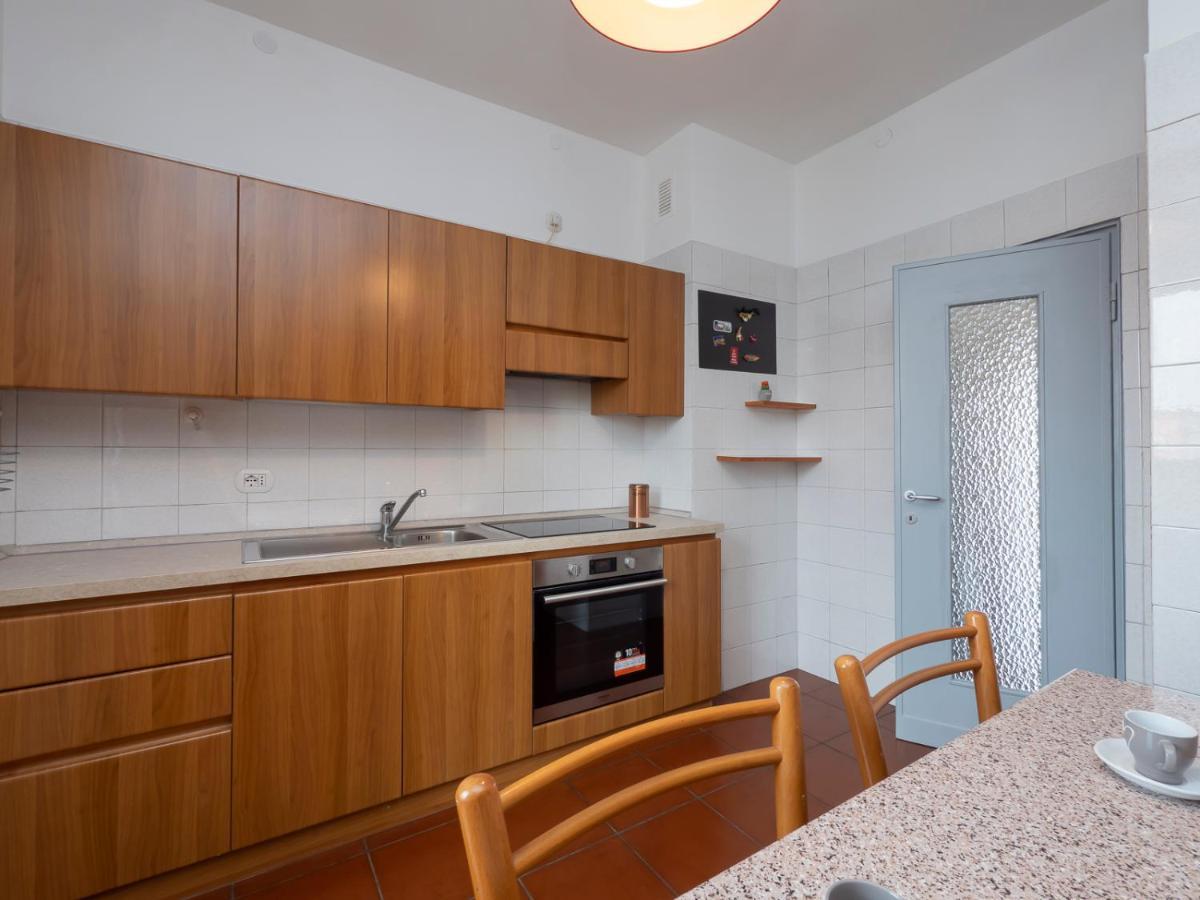 I Host Apartment - Appennini 53 Милан Экстерьер фото