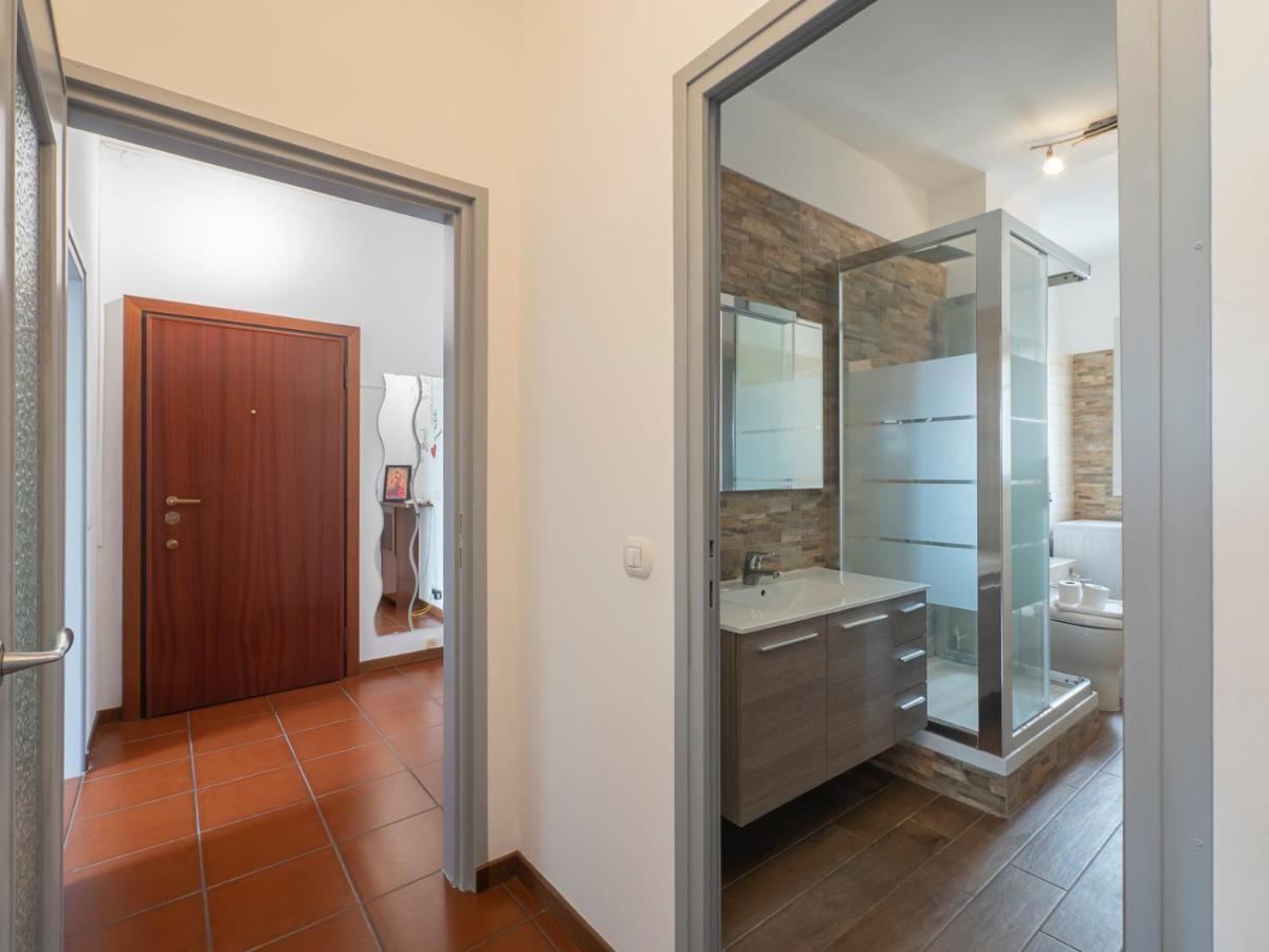 I Host Apartment - Appennini 53 Милан Экстерьер фото